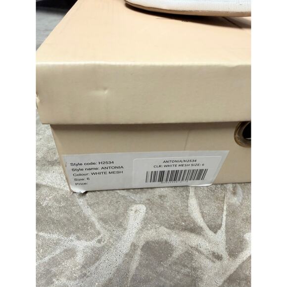 Billion Antonia White Mesh Rhinestone Pointed-Toe Mule Pumps - Picture 7 of 7